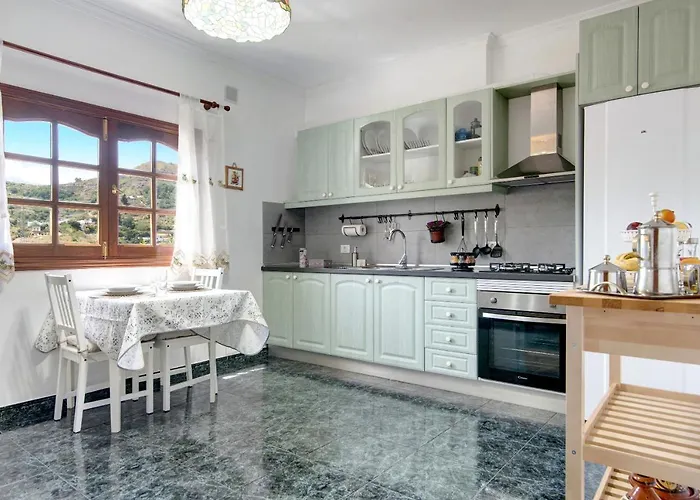 Dom wakacyjny Monarcas *